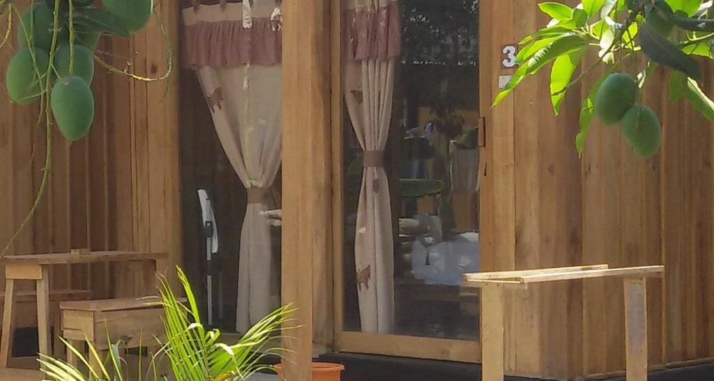 Beach Box Bungalow Gili Trawangan Bilik gambar