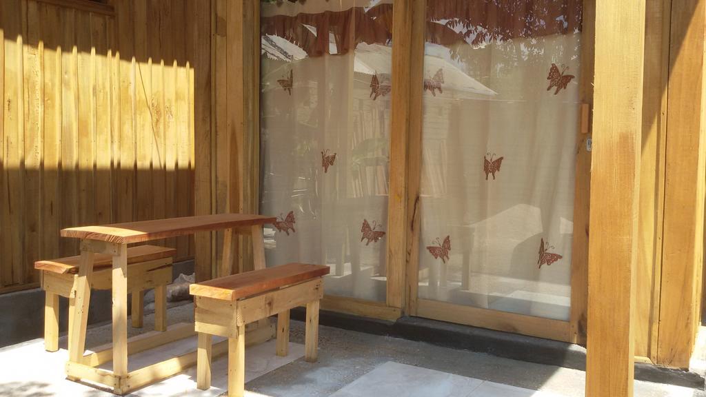 Beach Box Bungalow Gili Trawangan Bilik gambar