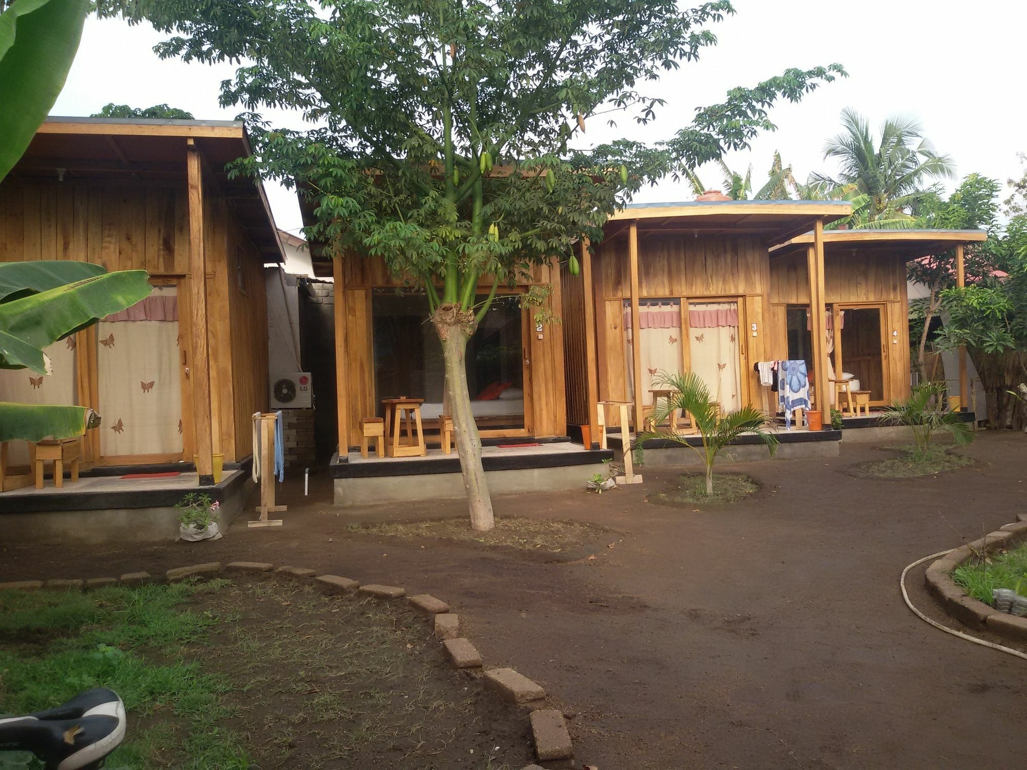 Beach Box Bungalow Gili Trawangan Luaran gambar